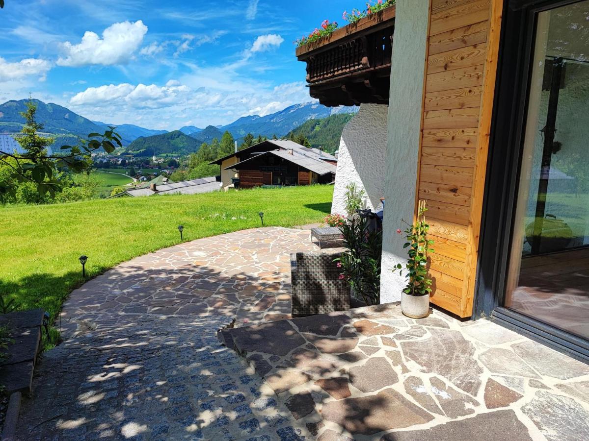 Villa Bischofsberg - Laerchen-Wellness Apartment ヴィンディッシュガルシュテン エクステリア 写真